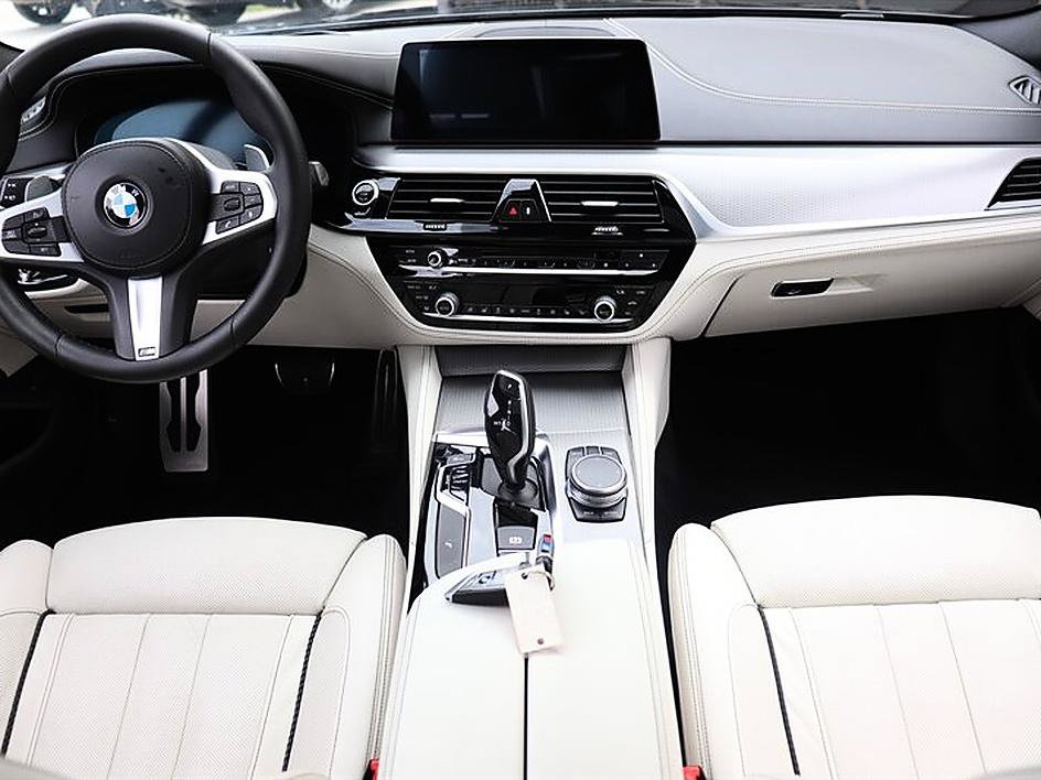 Used 2019 BMW M550i xDrive w/ Premium Package 2 AWD/4WD image 24