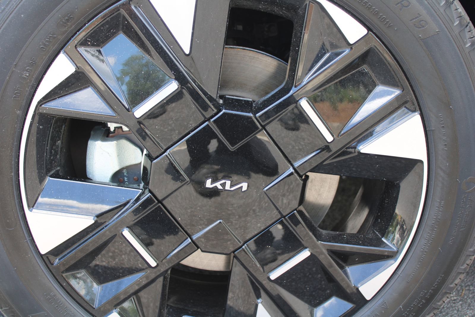 New 2026 Kia Sportage SX FWD image 18