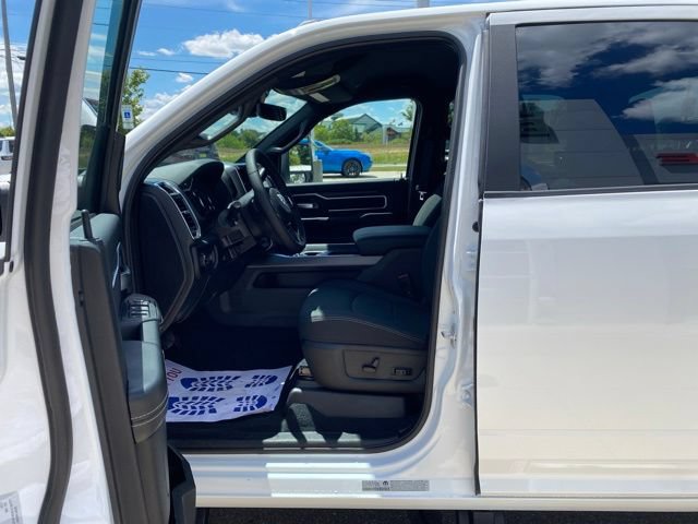 New 2026 RAM 2500 Big Horn AWD/4WD image 11