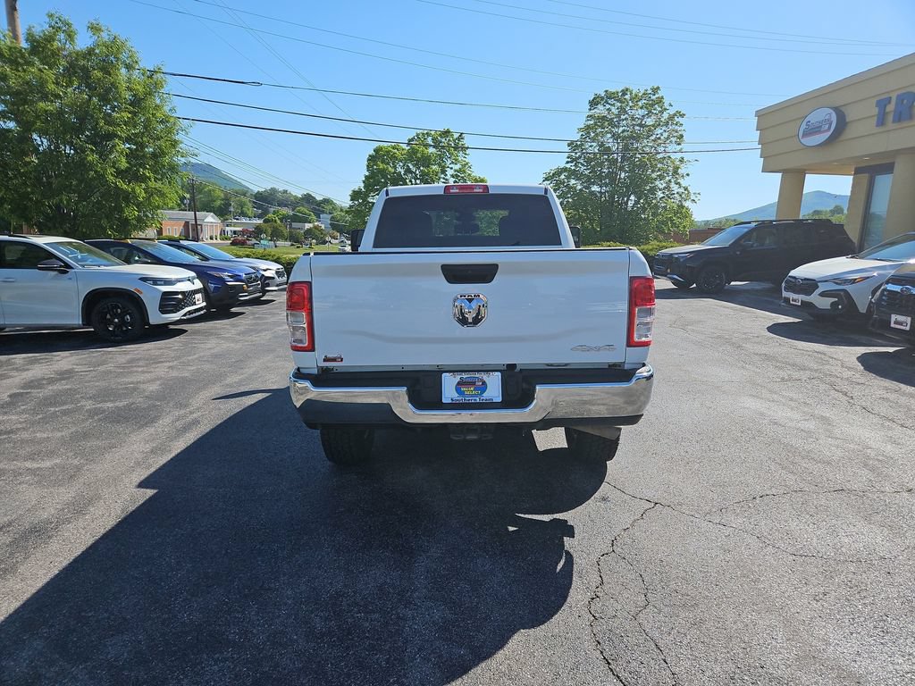 Used 2024 RAM 2500 Big Horn w/ Off Road Package AWD/4WD image 4
