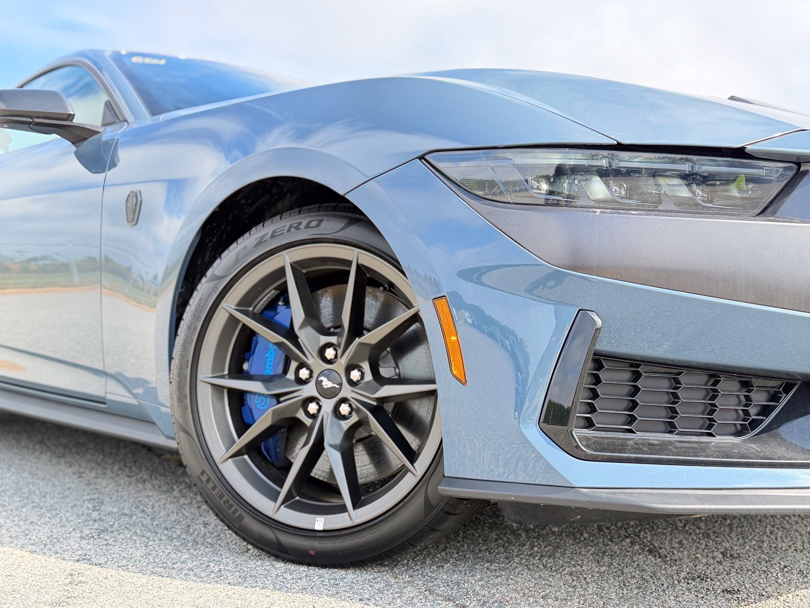 Used 2026 Ford Mustang Dark Horse RWD image 3