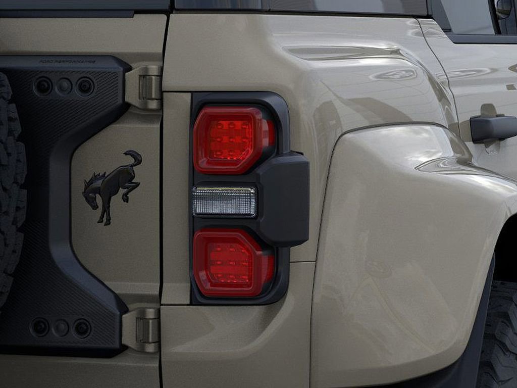 New 2025 Ford Bronco Raptor image 23