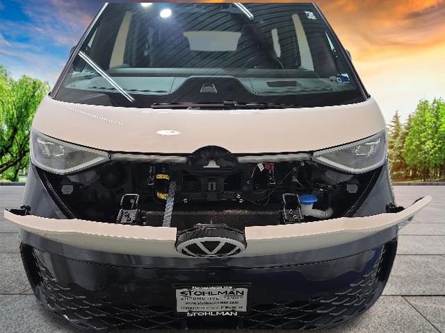 Certified 2025 Volkswagen ID. Buzz Pro S Plus AWD/4WD image 37