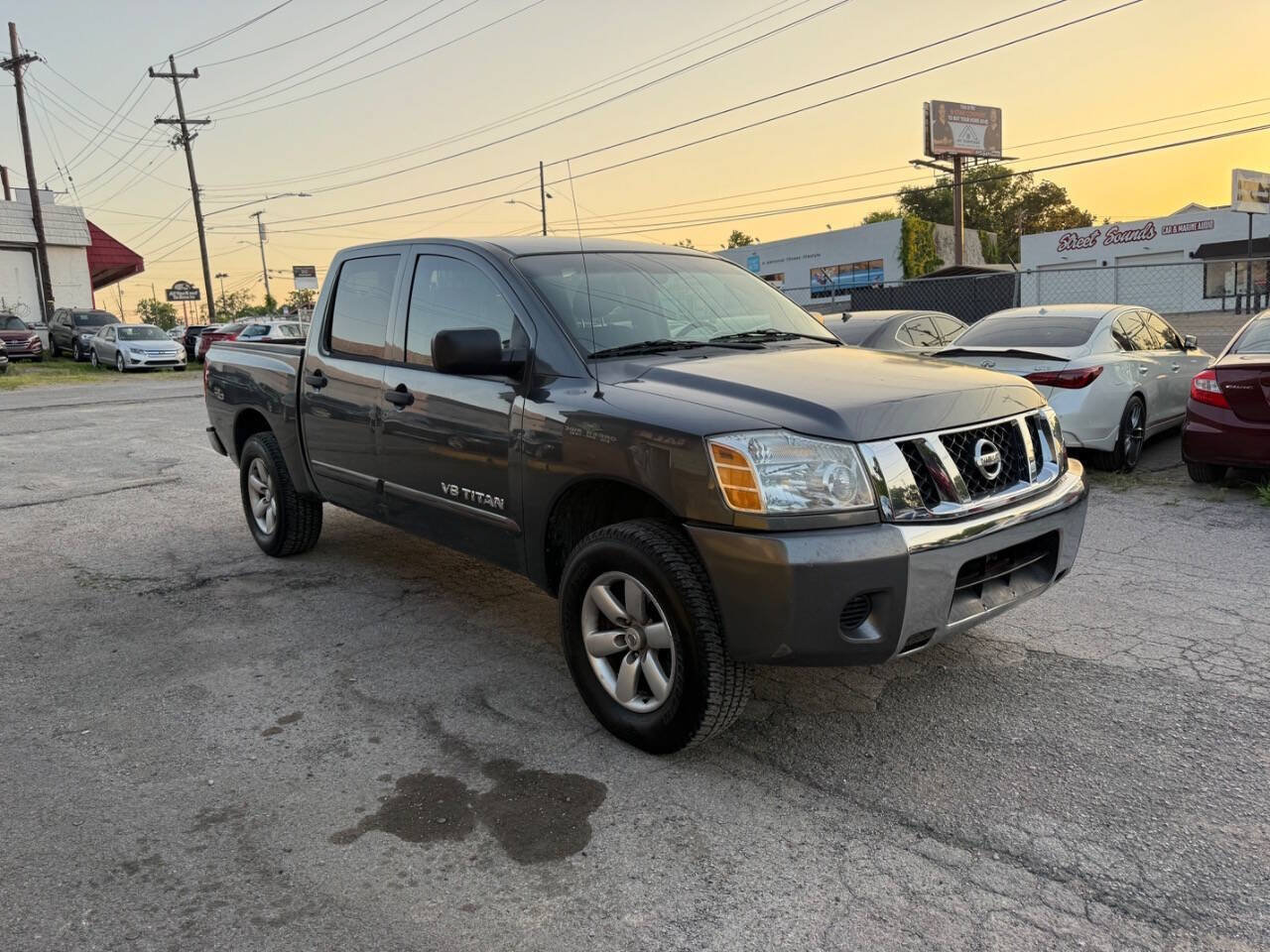 Used 2008 Nissan Titan SE RWD image 7