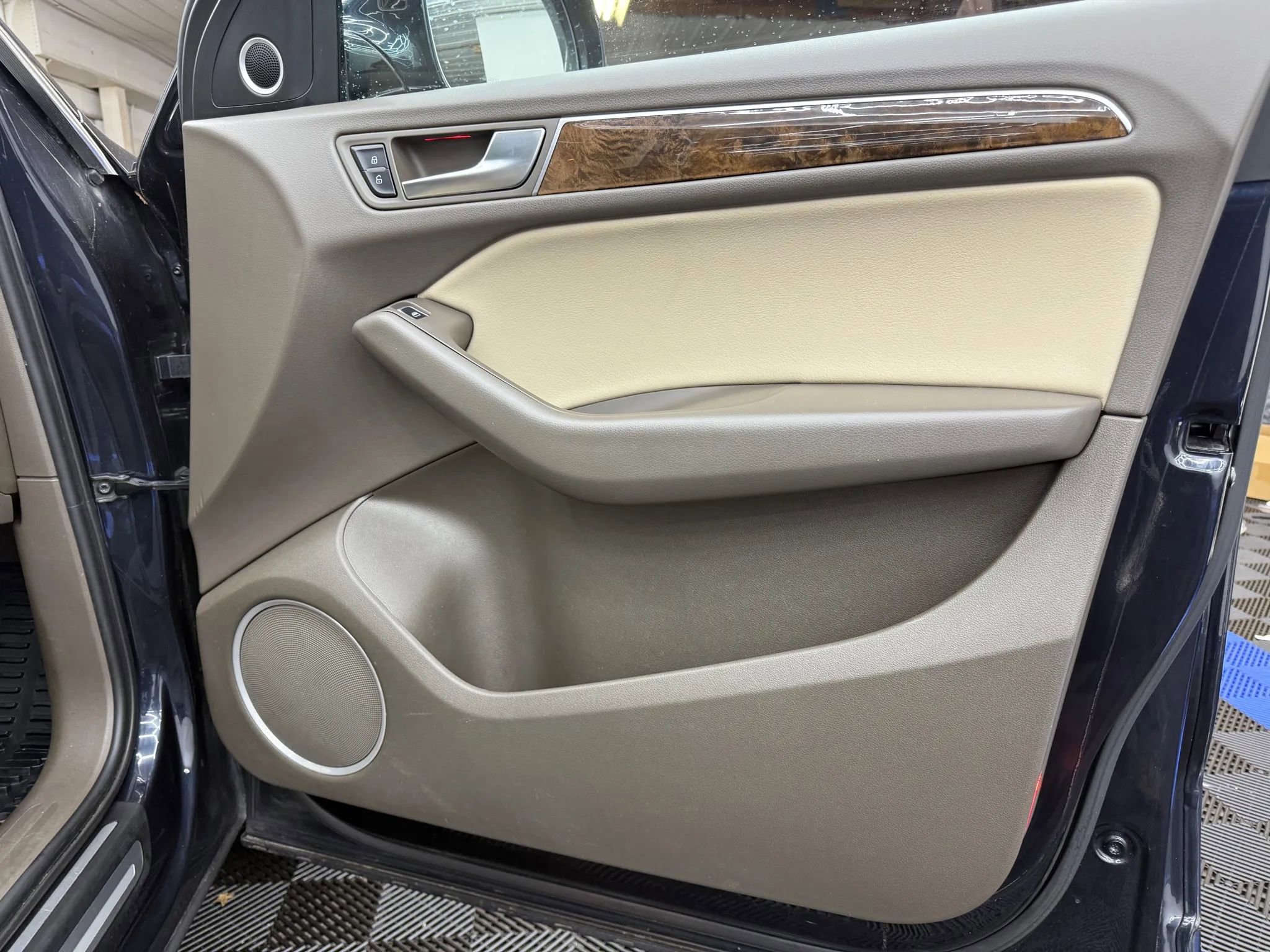 Used 2016 Audi Q5 3.0T Premium Plus w/ Technology Package image 5