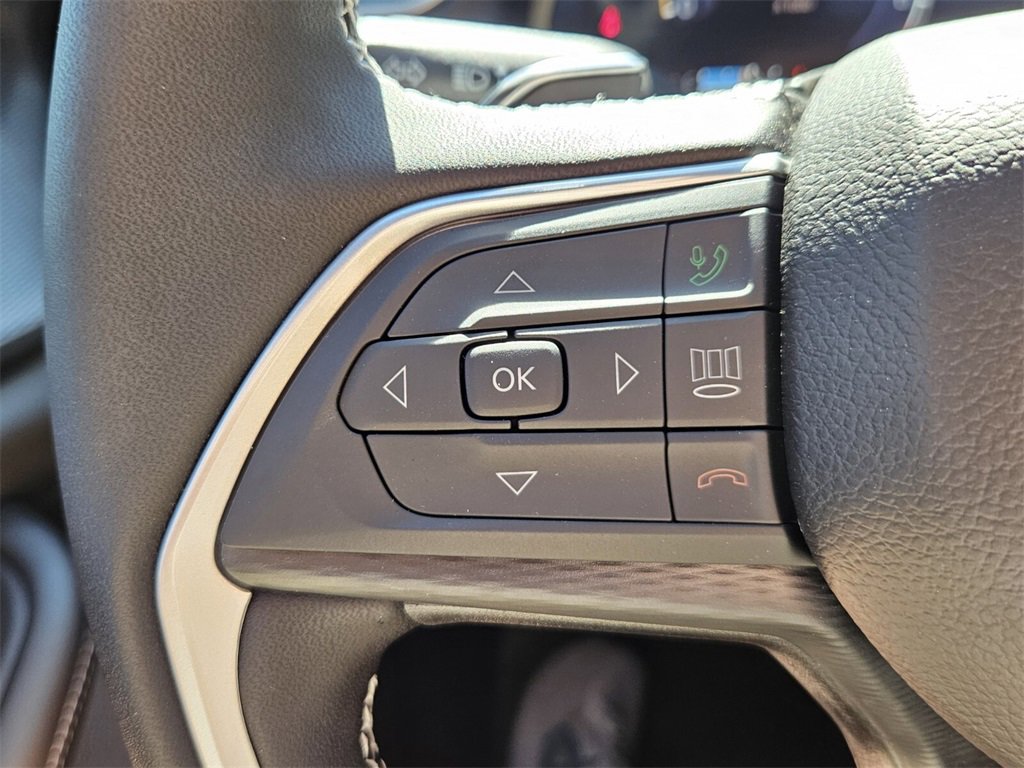 New 2025 Jeep Grand Cherokee Laredo X w/ Luxury Tech Group I image 22