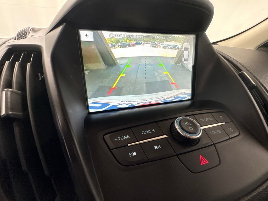 Used 2019 Ford Escape SE FWD image 28