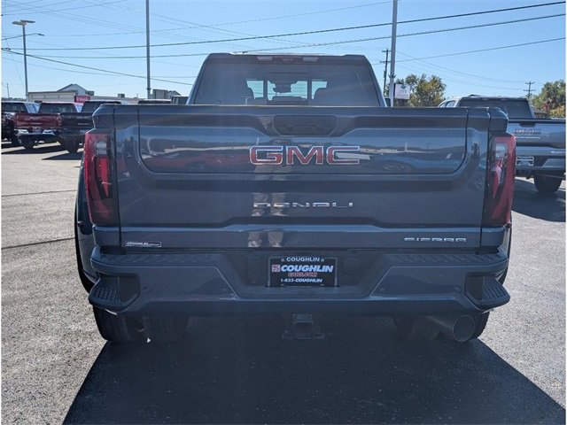 New 2026 GMC Sierra 3500 Denali w/ Denali Reserve Package image 6