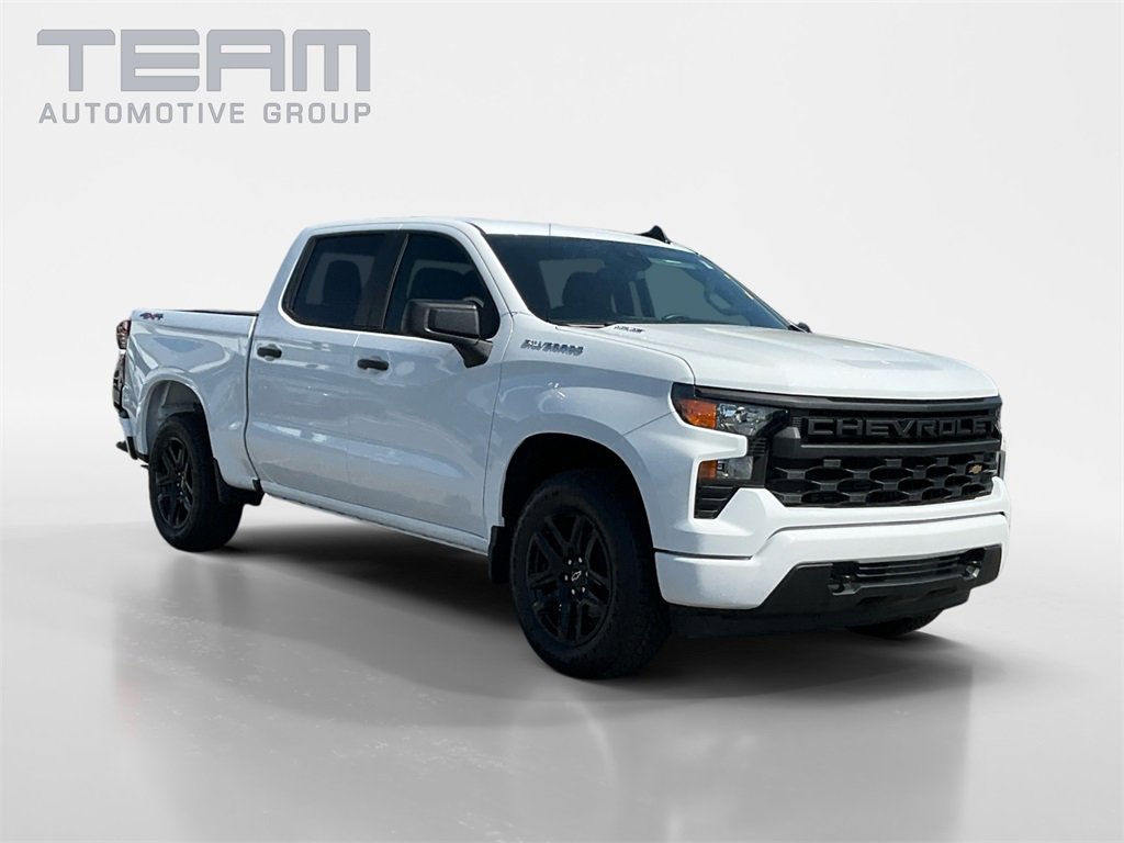 New 2025 Chevrolet Silverado 1500 Custom
