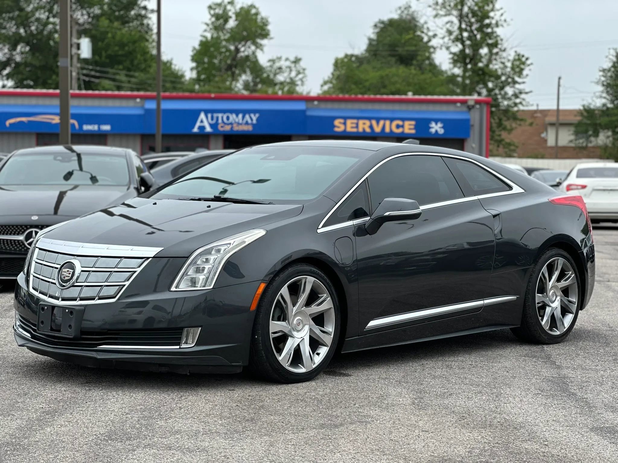 Used 2014 Cadillac ELR w/ Luxury Package FWD image 1