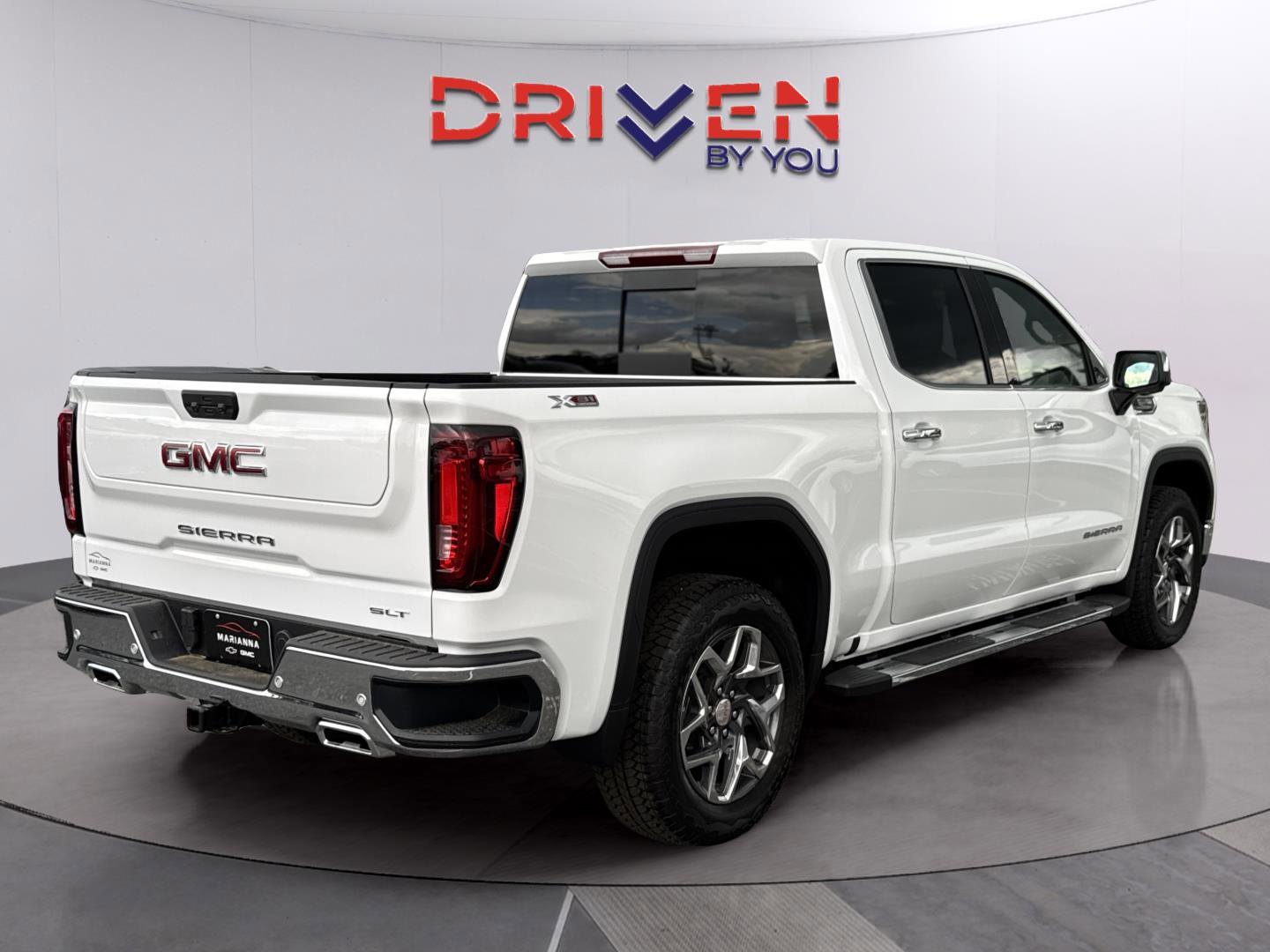 New 2026 GMC Sierra 1500 SLT w/ SLT Premium Plus Package image 5