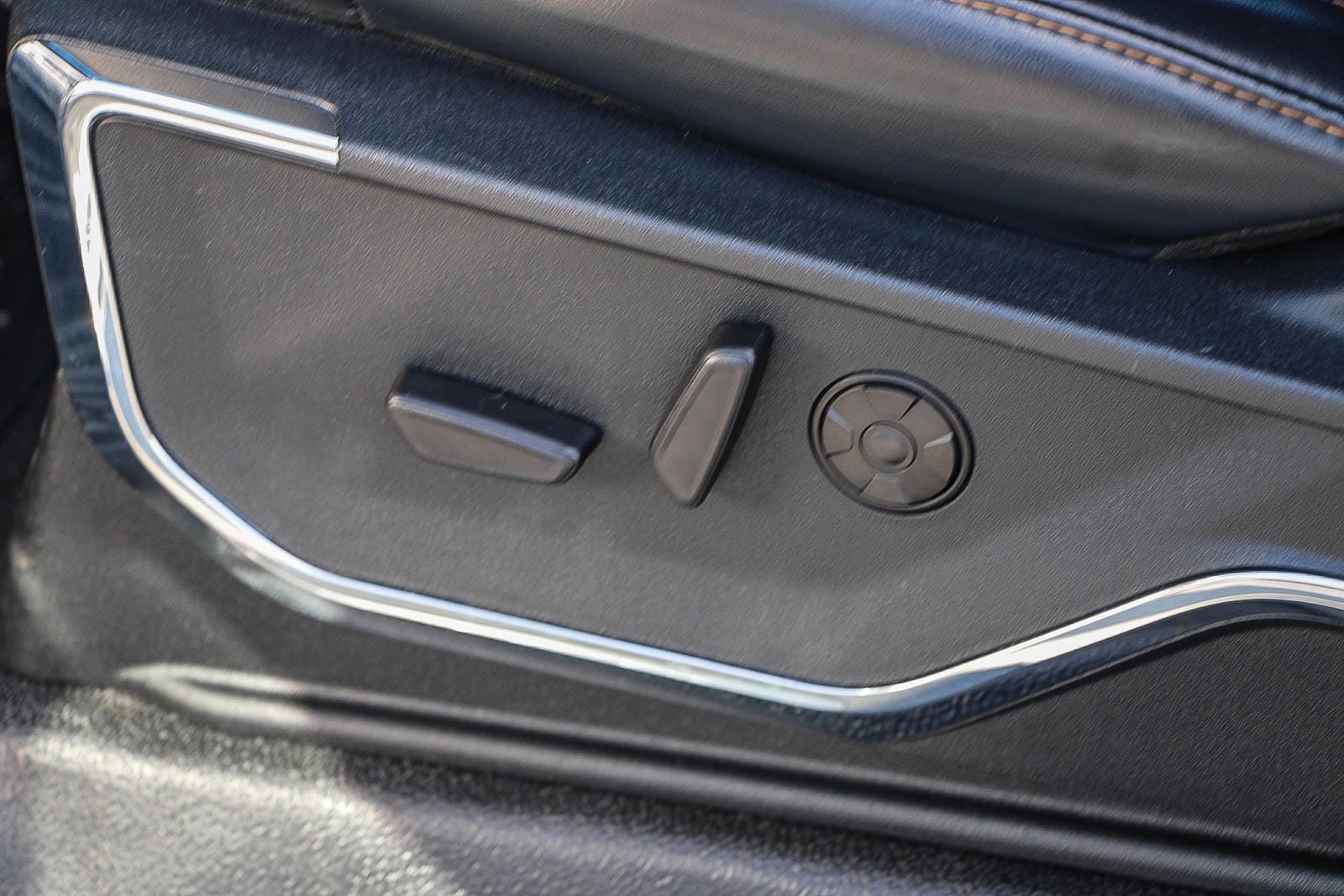 Used 2024 Ford F350 Platinum image 20