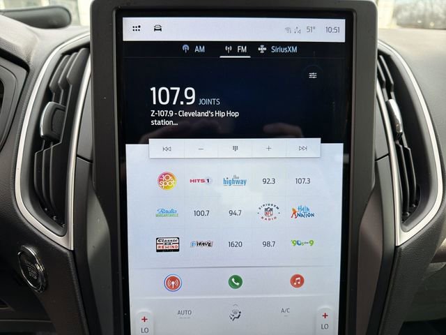 Used 2024 Ford Edge SE w/ Black Appearance Package image 18