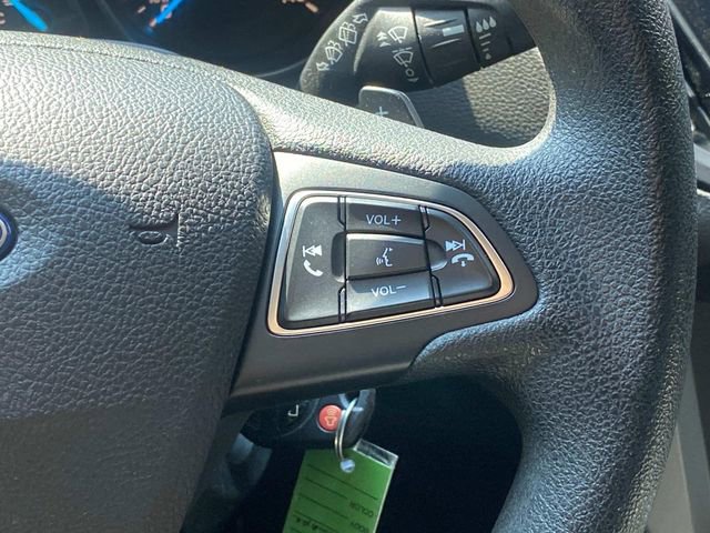 Used 2017 Ford Escape SE w/ Equipment Group 201A FWD image 21
