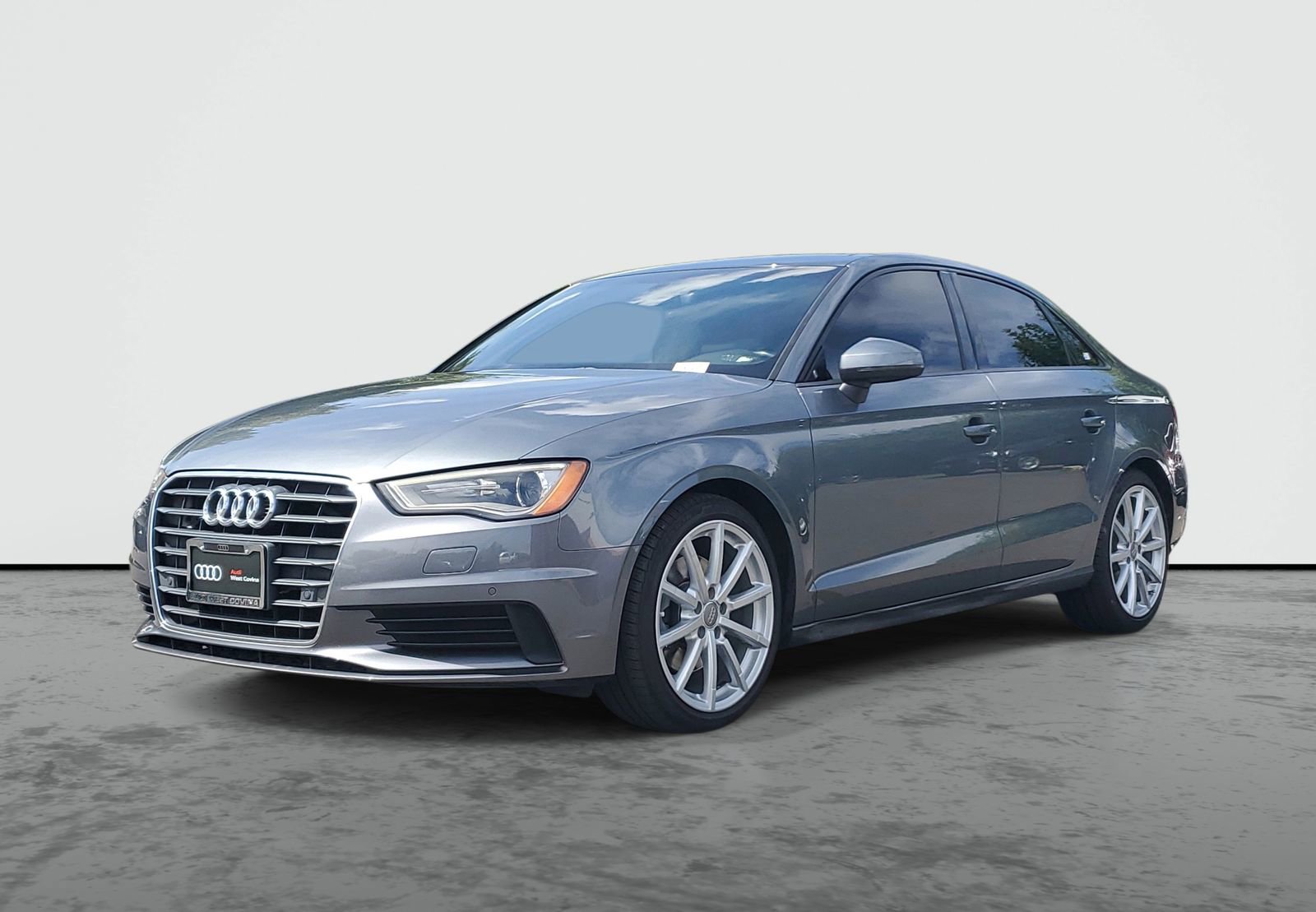 Used 2016 Audi A3 1.8T Premium FWD image 2