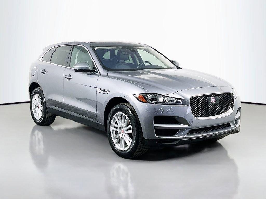 Used 2020 Jaguar F-PACE Prestige image 3