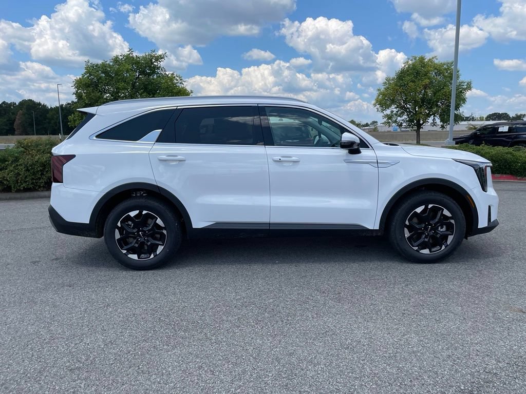 New 2026 Kia Sorento S w/ S Panoramic Sunroof Package FWD image 9