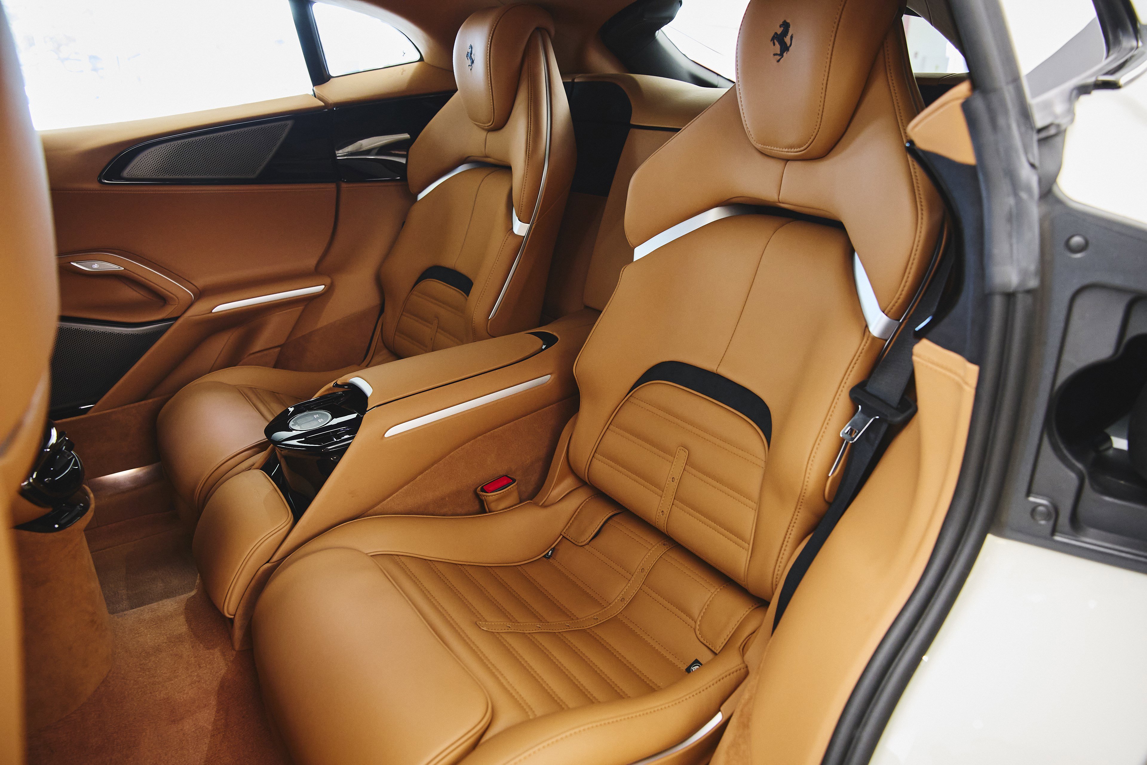 Used 2025 Ferrari Purosangue image 36