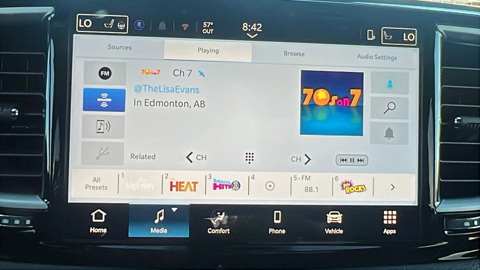 New 2026 Chrysler Pacifica Select image 24