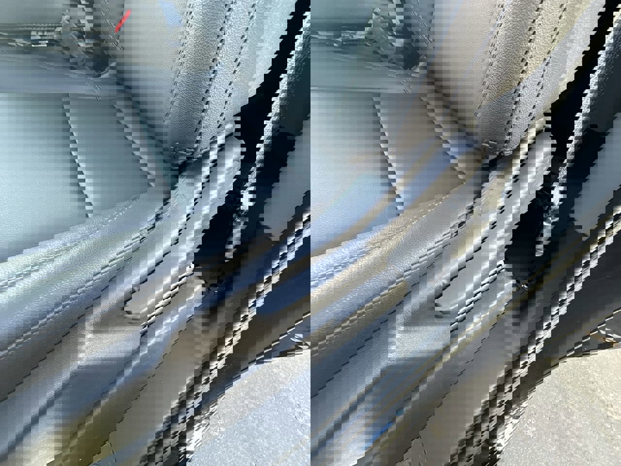 New 2025 GMC Sierra 2500 Pro w/ Convenience Package image 12