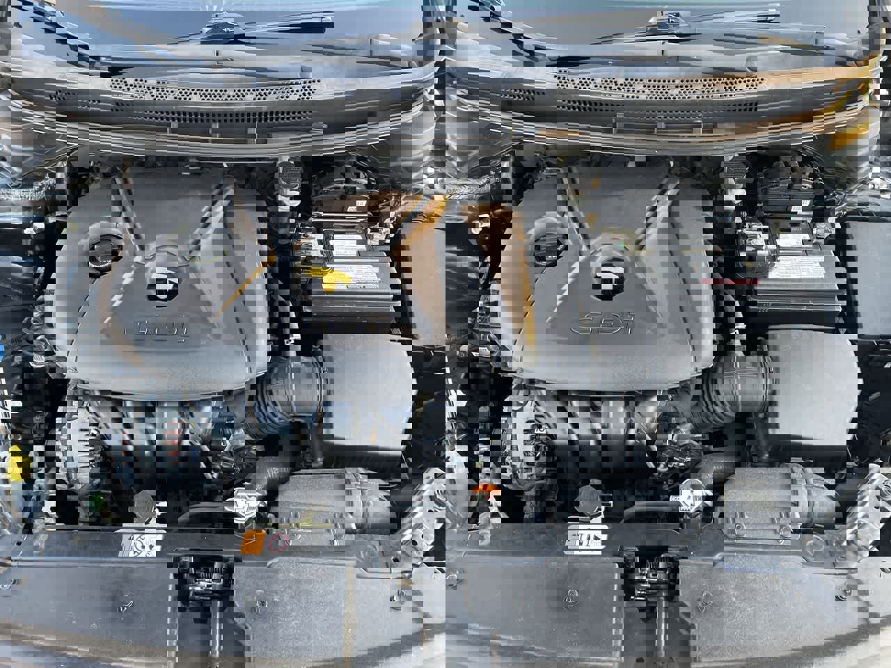 Used 2017 Kia Forte LX image 28