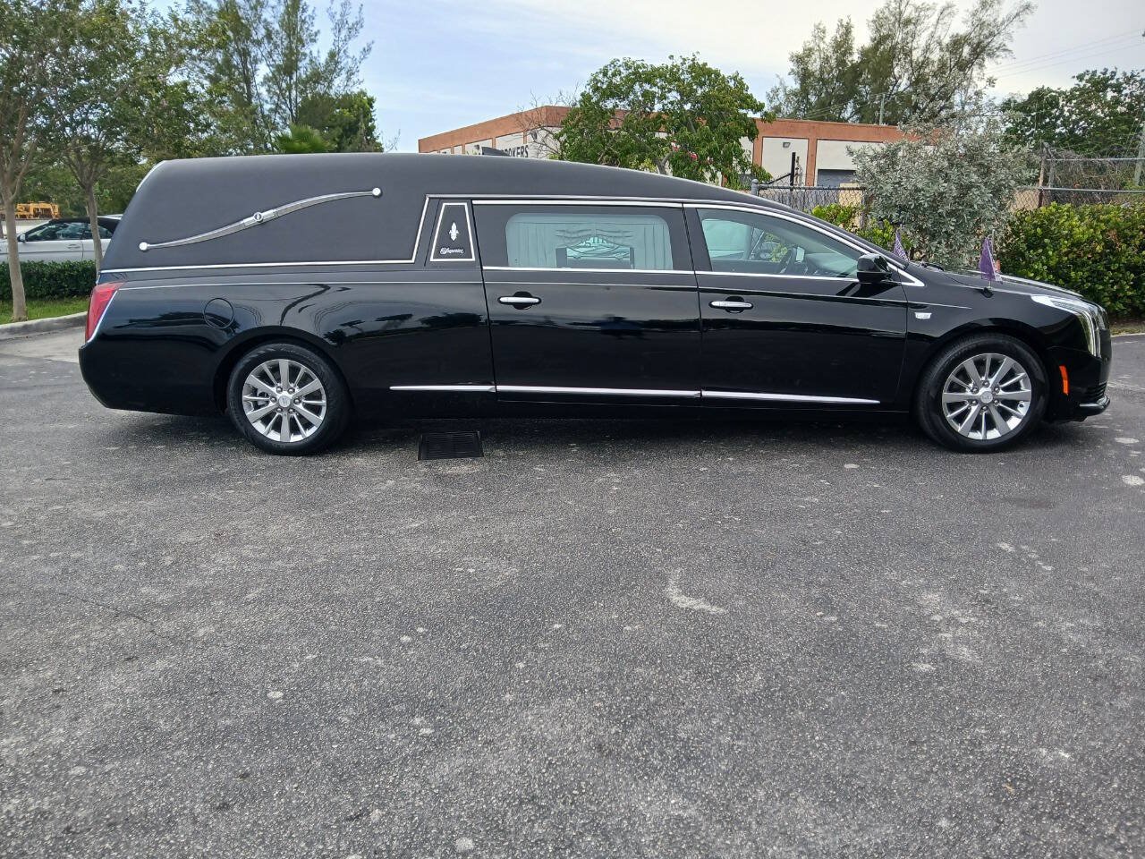 Used 2018 Cadillac XTS FWD image 4