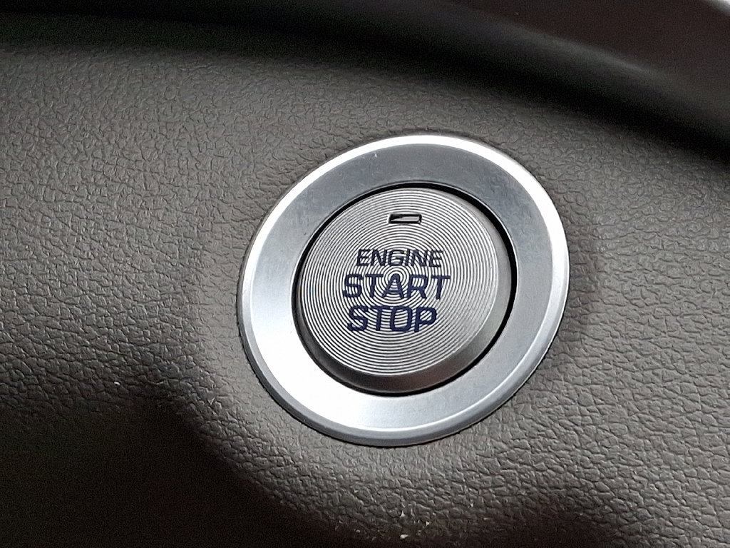 Used 2019 Hyundai Elantra Value Edition FWD image 25