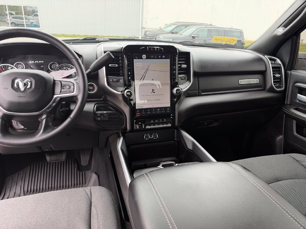 Used 2024 RAM 3500 Big Horn w/ Sport Appearance Package AWD/4WD image 21