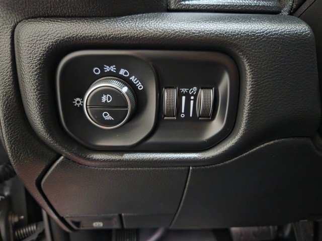 Used 2019 RAM 2500 Laramie AWD/4WD image 40