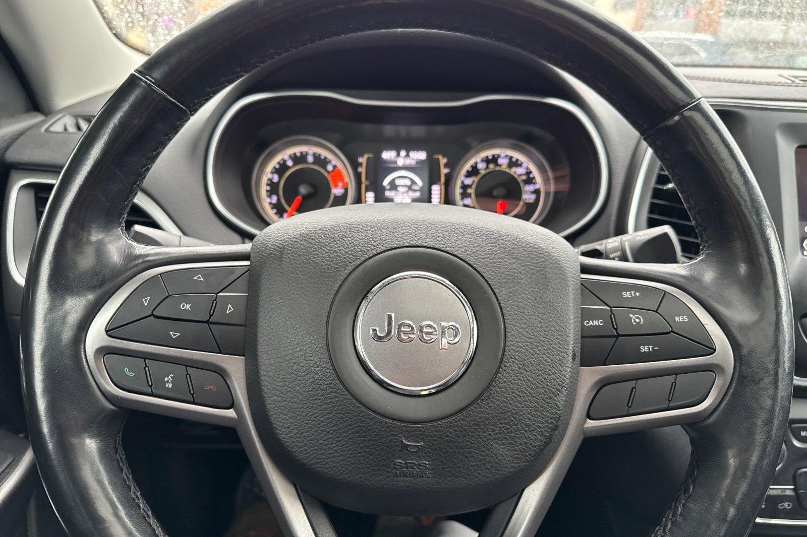 Used 2020 Jeep Cherokee Latitude Plus w/ Comfort/Convenience Group image 23