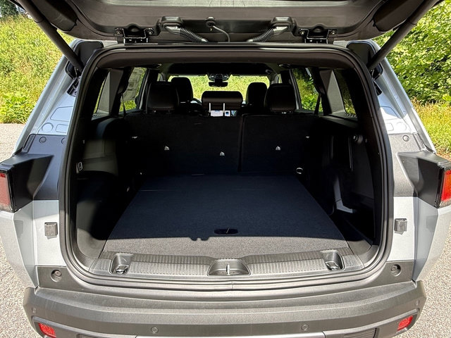 New 2026 Jeep Cherokee Limited AWD/4WD image 18