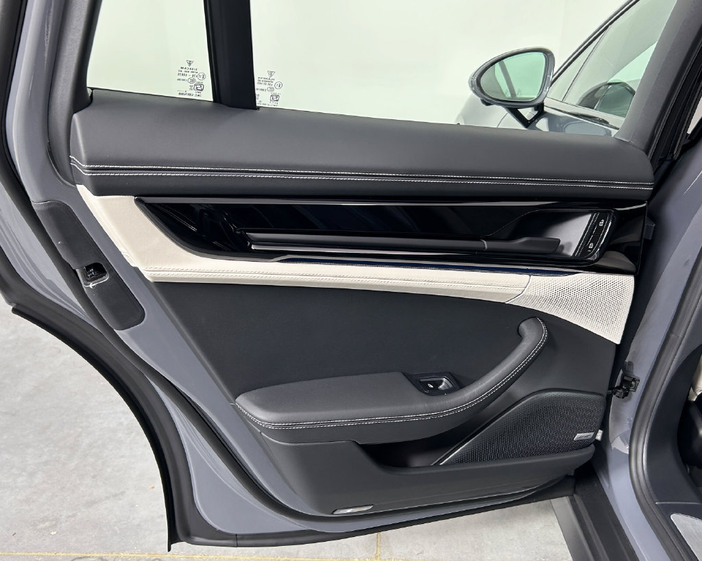 New 2026 Porsche Panamera 4 AWD/4WD image 29