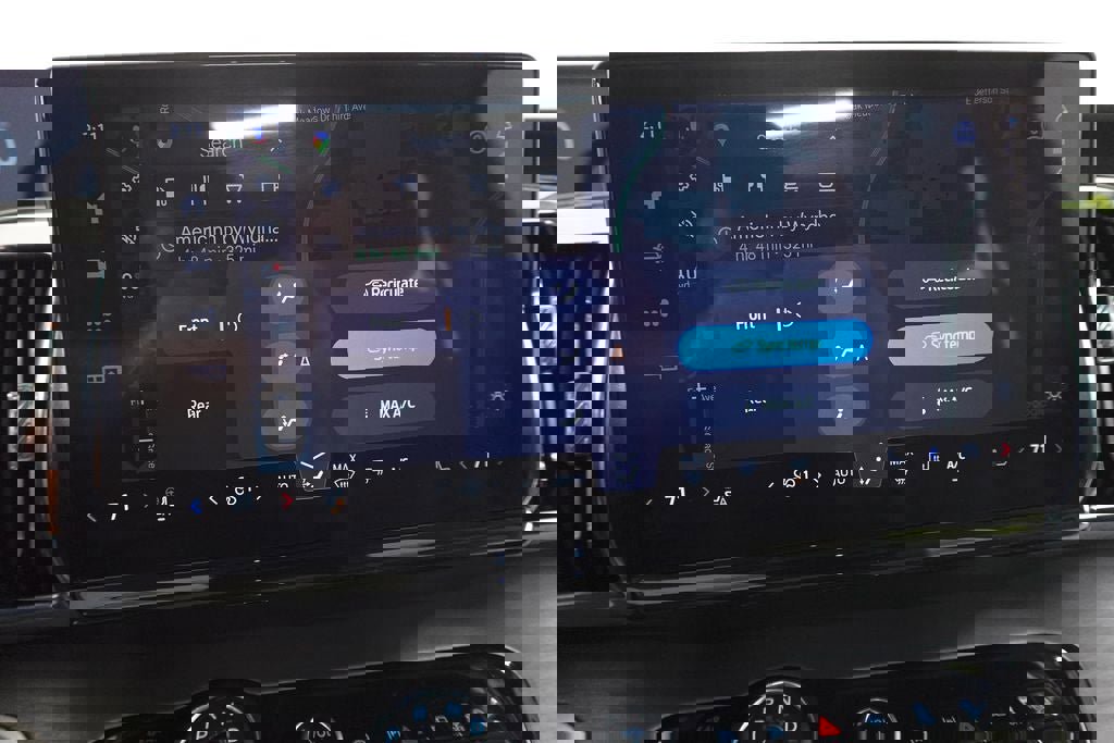 Certified 2025 Ford Expedition Platinum image 21