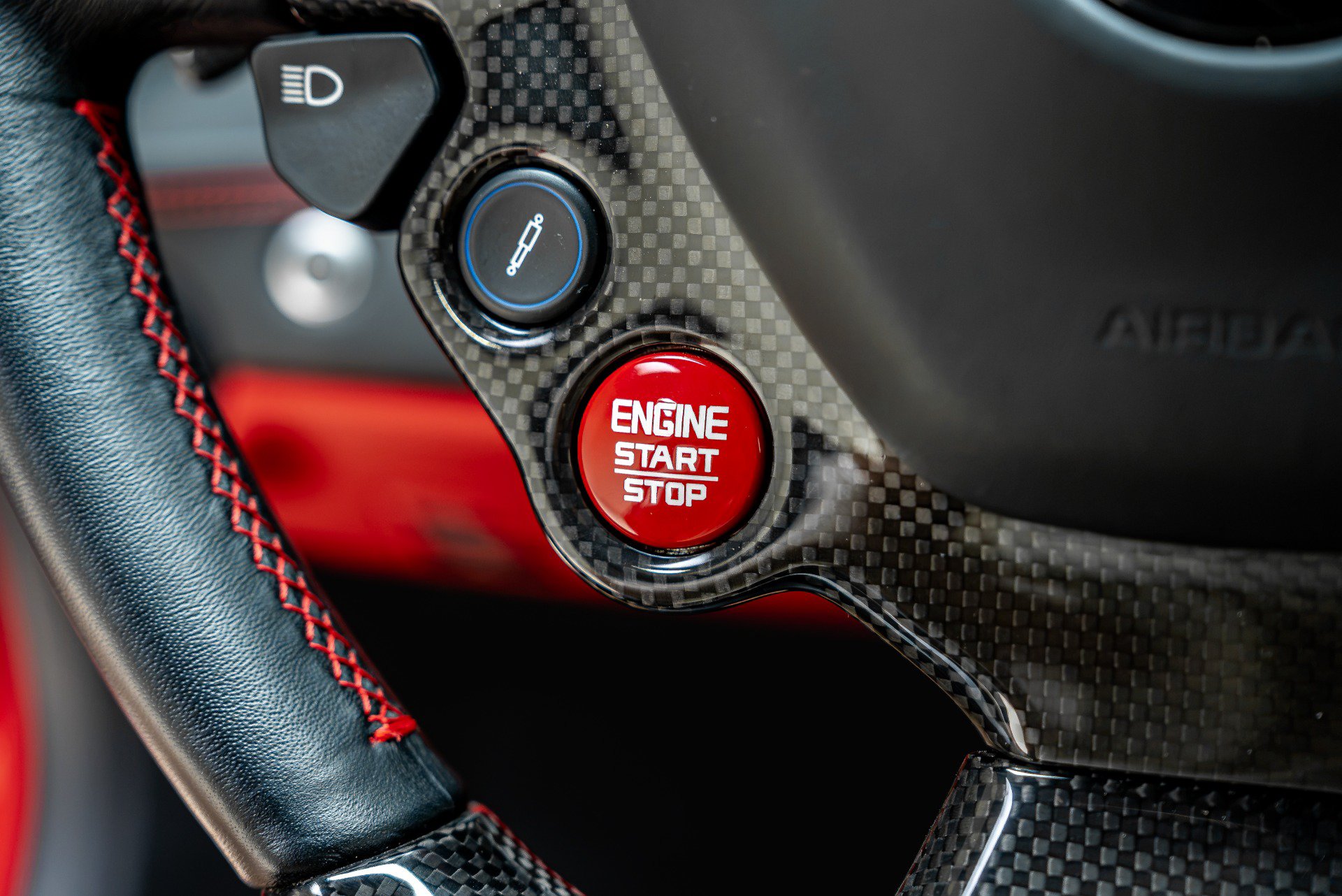 Used 2018 Ferrari 488 GTB RWD image 43