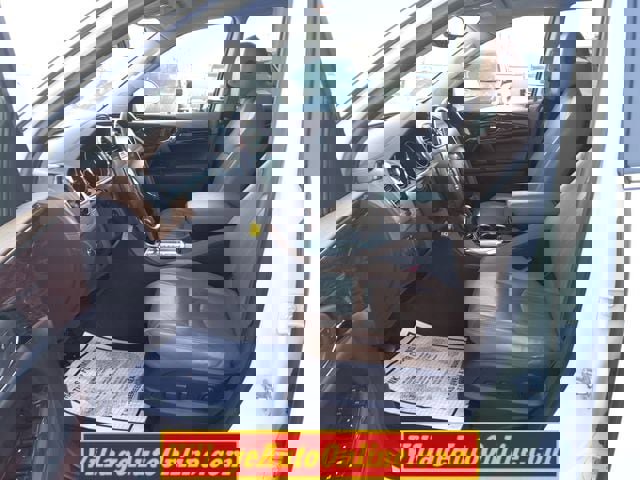 Used 2017 Buick Enclave Premium w/ Experience Buick Package image 16