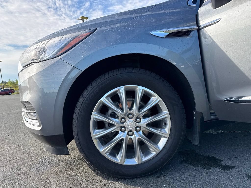 Used 2021 Buick Enclave Premium w/ Sun and Sites Package AWD/4WD image 45