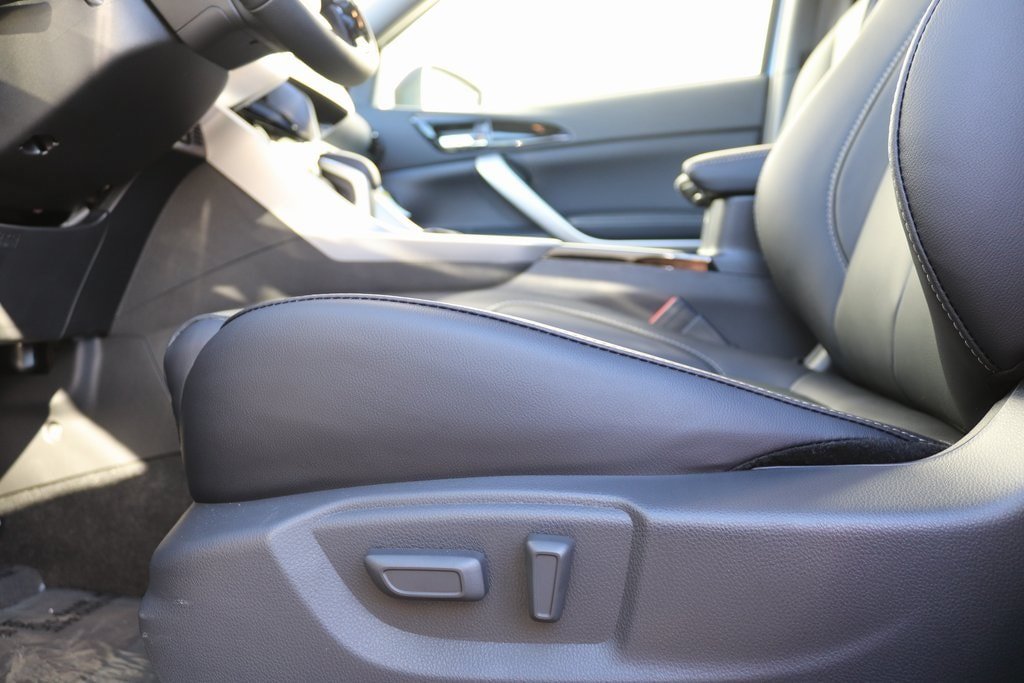 New 2026 Mitsubishi Eclipse Cross SEL AWD/4WD image 17