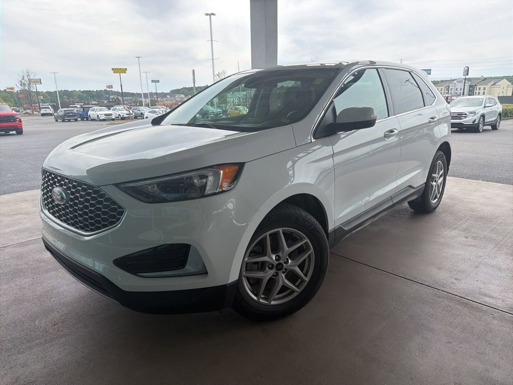 Used 2024 Ford Edge SEL AWD/4WD image 1