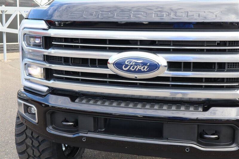 Used 2026 Ford F350 Platinum w/ Platinum Plus Package AWD/4WD image 9