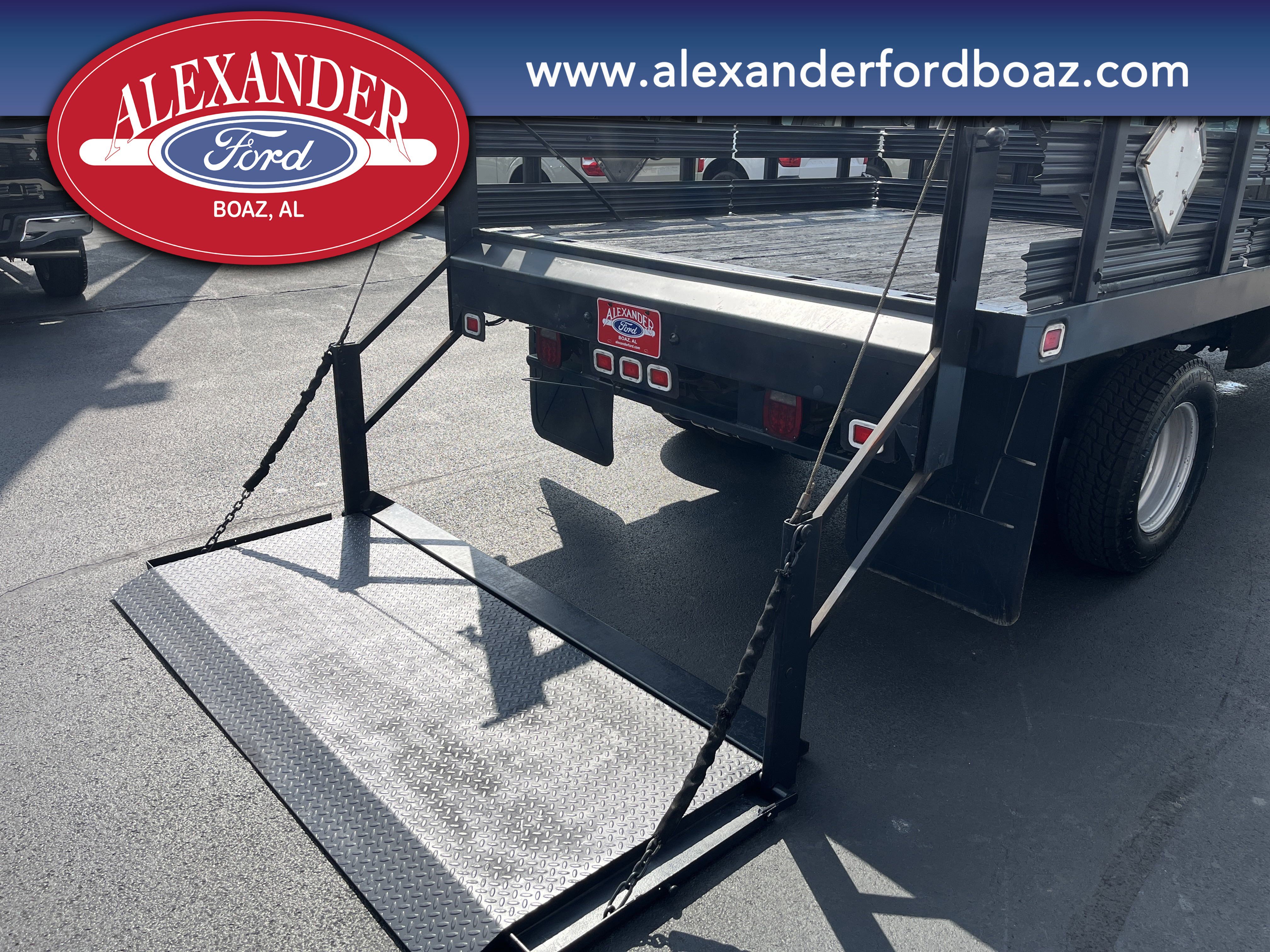 Used 2016 Ford F350 XL w/ Power Equipment Group image 7