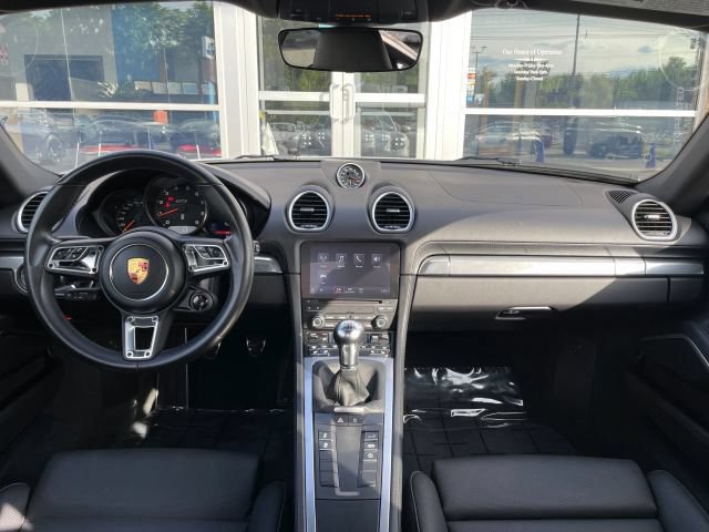 Used 2022 Porsche 718 Cayman GTS RWD image 39