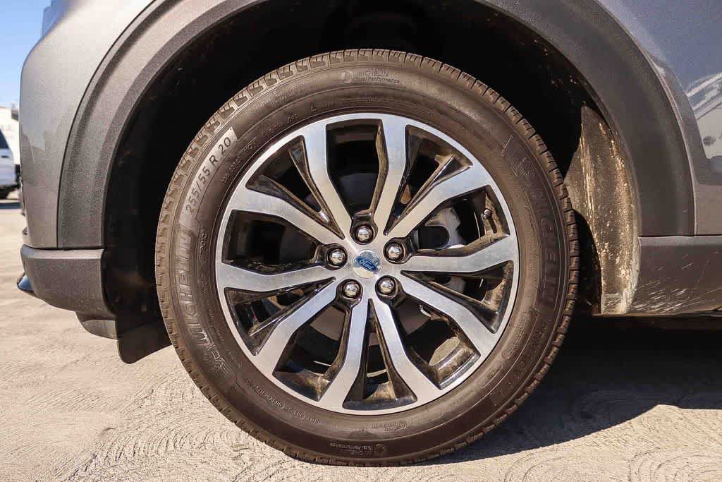 Certified 2025 Ford Explorer ST-Line RWD image 11