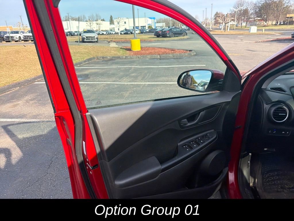 Used 2020 Hyundai Kona SEL Plus image 11