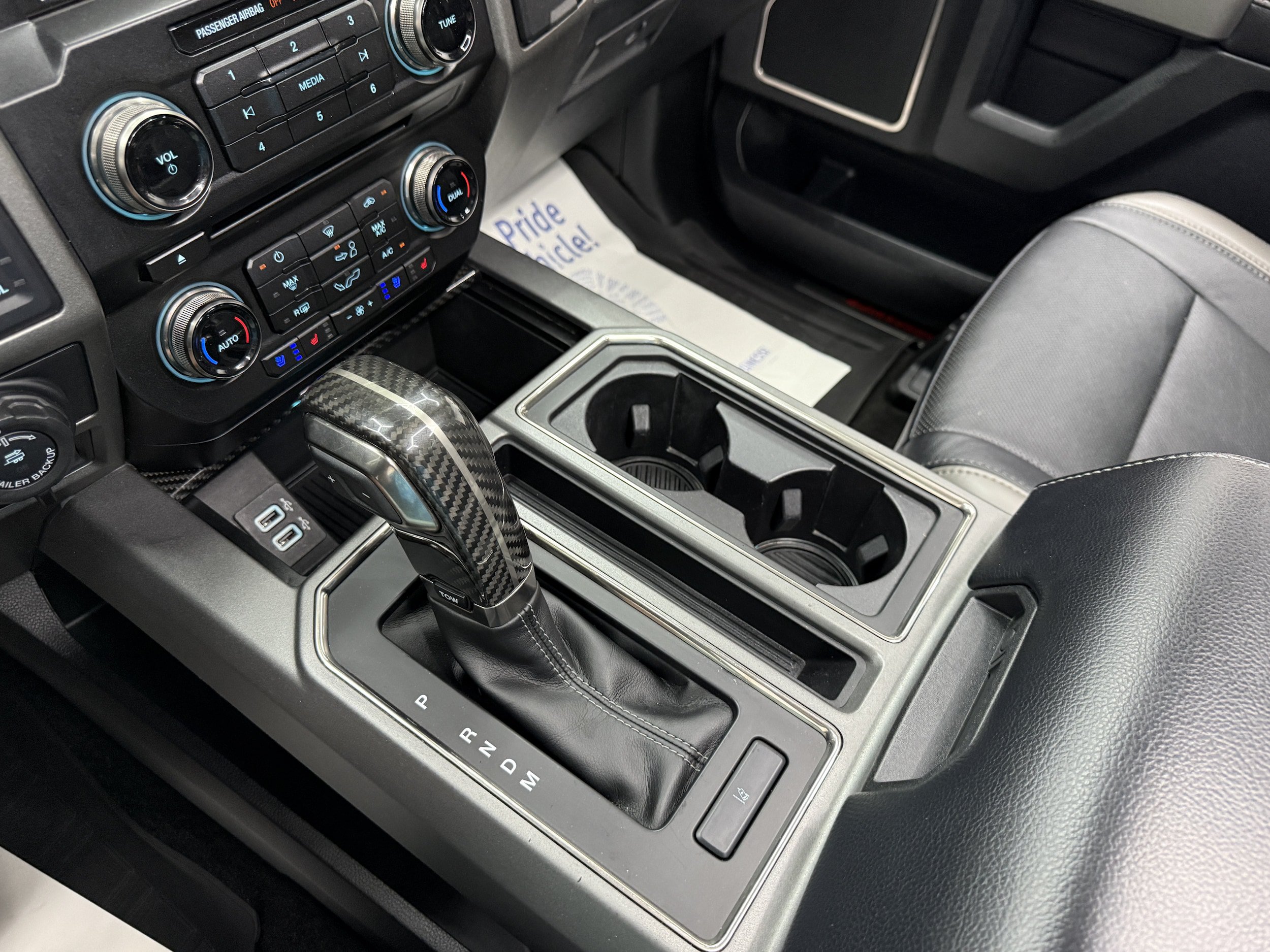 Used 2018 Ford F150 Raptor w/ Equipment Group 802A Luxury AWD/4WD image 18