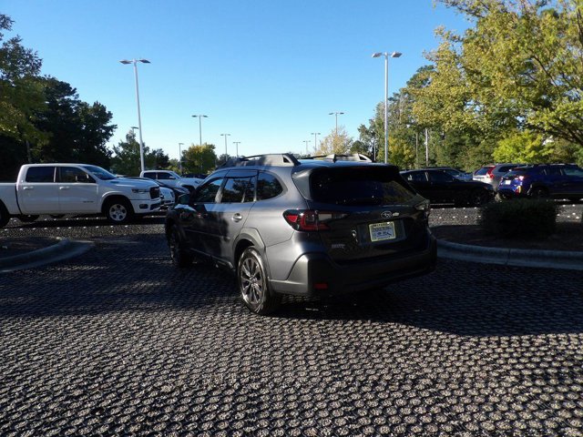 Certified 2025 Subaru Outback Onyx Edition XT w/ Popular Package #2 image 7