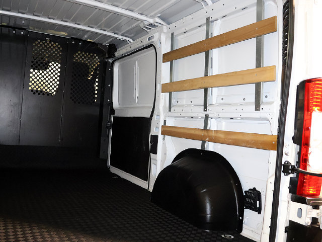 Used 2025 RAM ProMaster 2500 w/ U-Haul Equipment Group FWD image 23