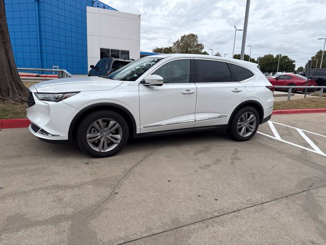 Used 2024 Acura MDX SH-AWD image 2