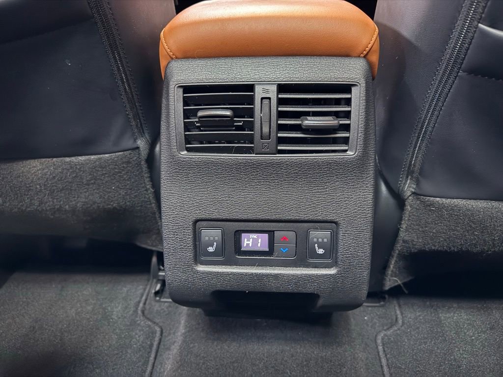 Used 2023 Mitsubishi Outlander SEL 40th Anniversary image 20