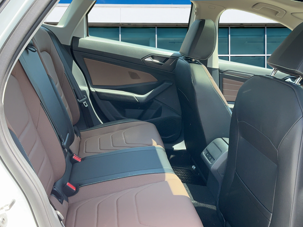 New 2026 Volkswagen Jetta SEL FWD image 13