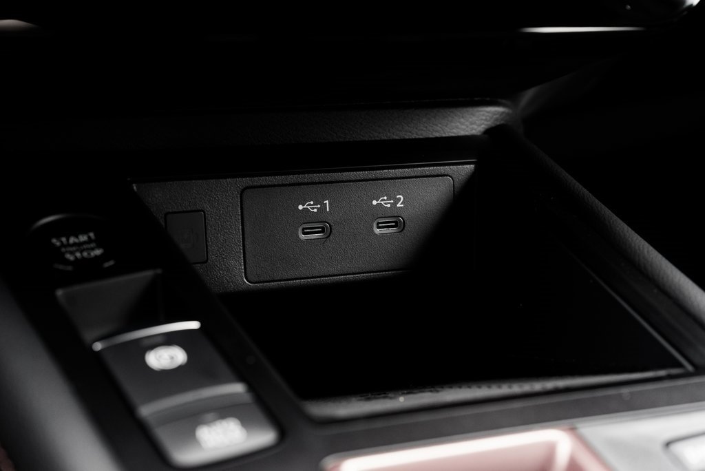 New 2026 Nissan Kicks SR w/ Cold Weather Package image 15